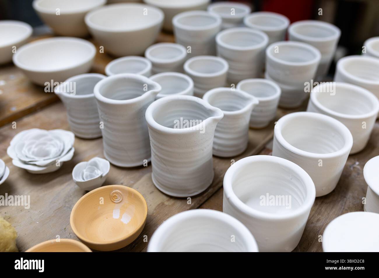 Artist in Ceramics and Pottery Studio working Stock Photo - Alamy