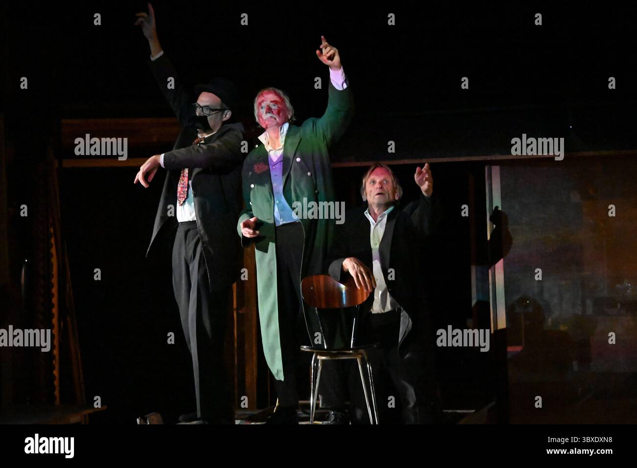 The Festival d'Avignon 'IN', 2025 ITEM, play by François Tanguy - Théâtre du Radeau performed at the Gymnase of the Lycée Mistral, on 6 July 2025    With Frode Bjørnstad, Laurence Chable, Martine Dupé, Erik Gerken, Vincent Joly credit:Jacky Godard/Photo12 Stock Photo