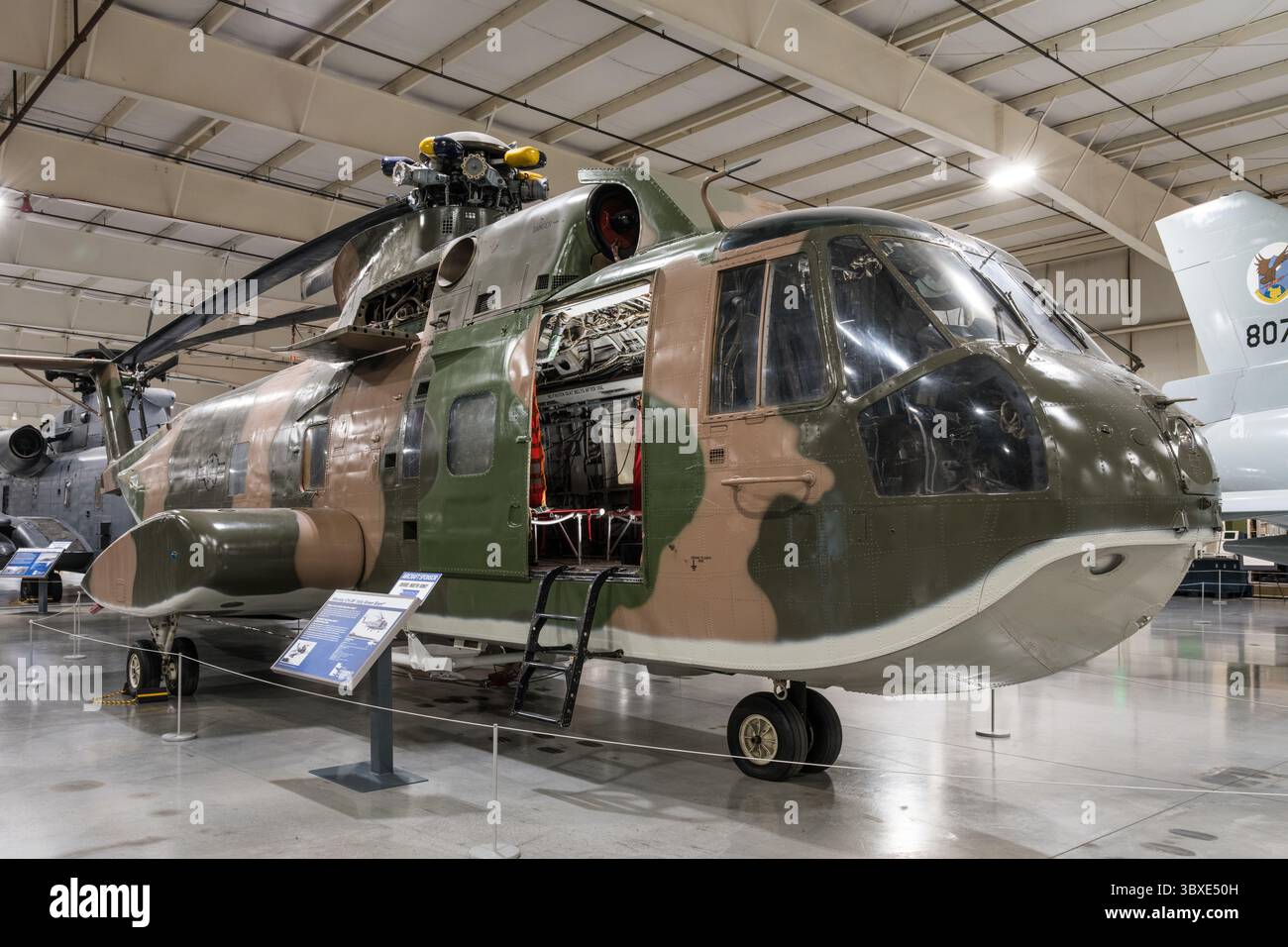 Ch 3e hi-res stock photography and images - Alamy