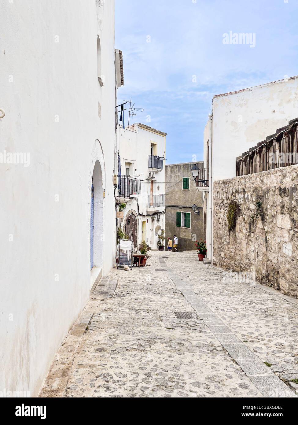Tranquil cobbled streets and whitewashed buildings in the historic Dalt Vila, Ibiza, Balearic Islands, Spain: Phillip Roberts - Smartphone Captured Stock Image
