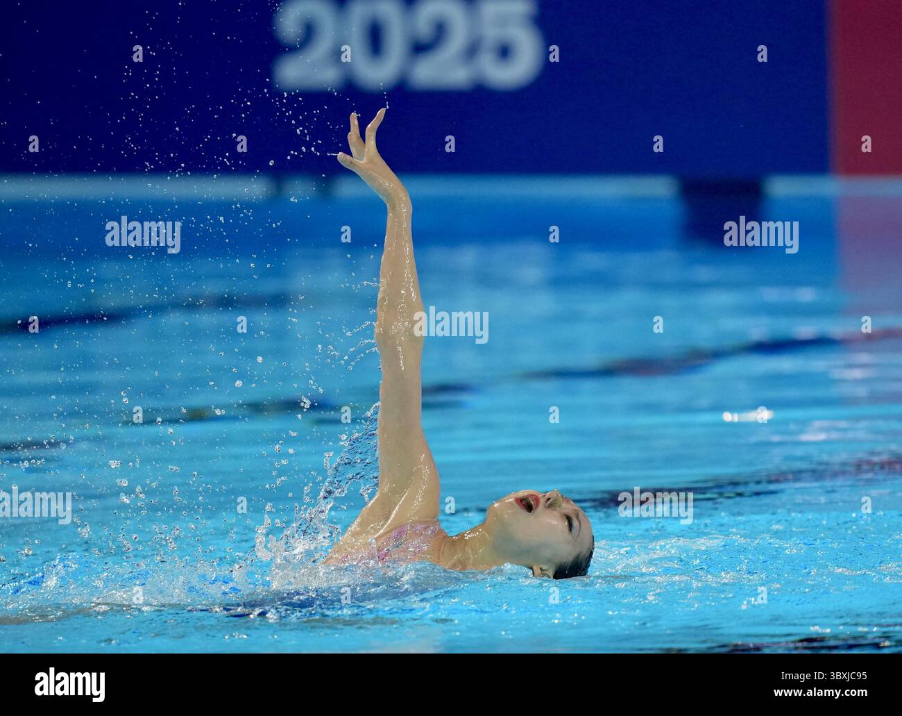 Singapore, Singapore. 18th July, 2025. China’s XU Huiyan standing out ...