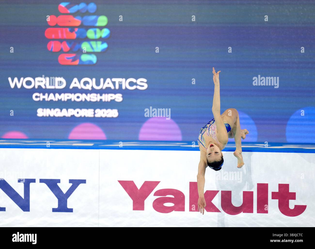 Singapore, Singapore. 18th July, 2025. China’s XU Huiyan standing out ...