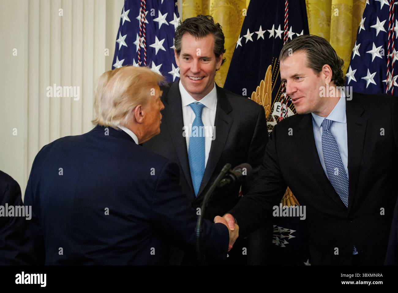 Winklevoss twins hi-res stock photography and images - Alamy