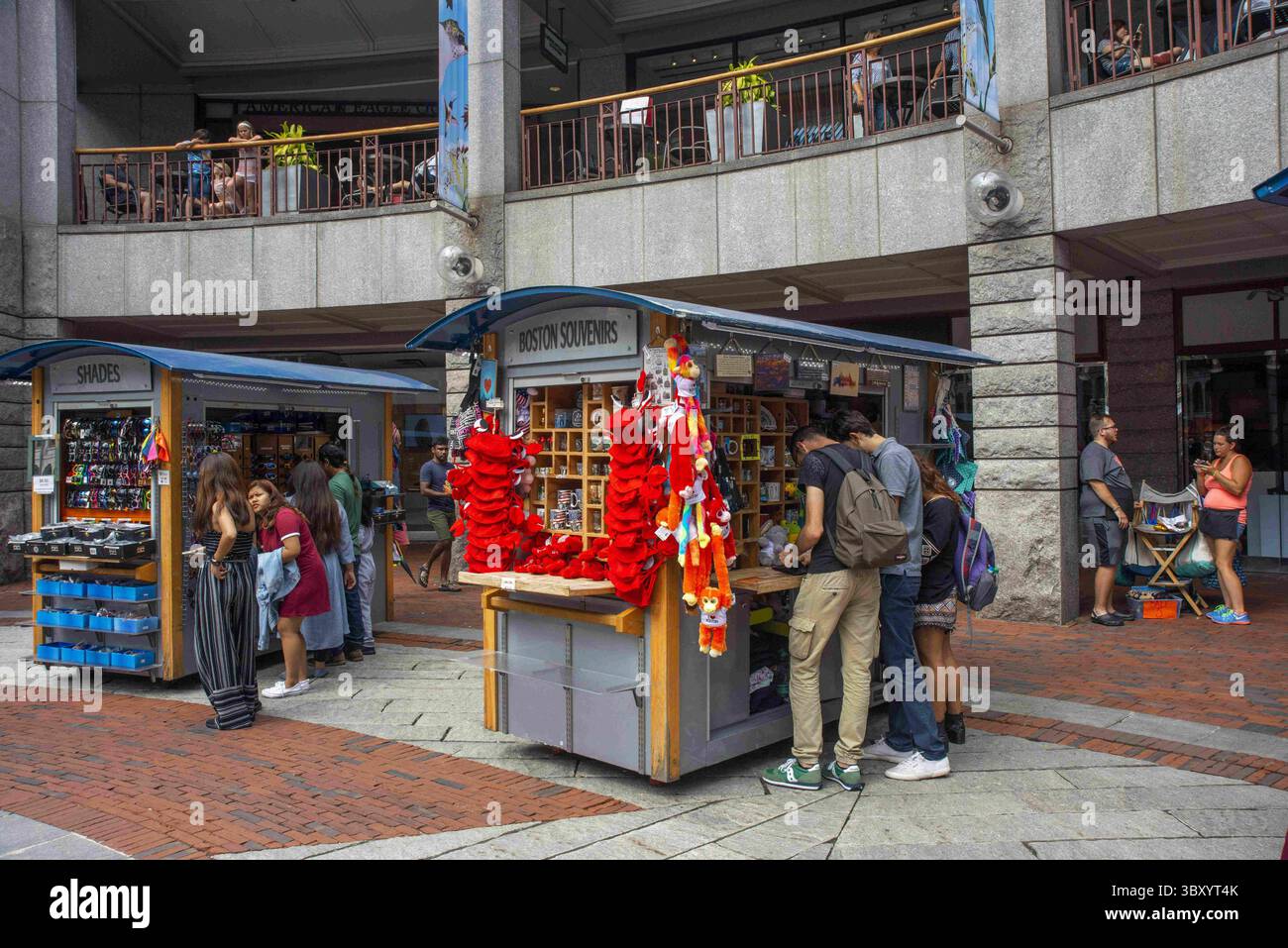 August 18, 2018, Boston, Massachusetts, USA: Shops in South Market Annex to Quincy Market and Faneuil Hall in Freedom Trail Boston Massachusetts. Built in early 1800s as one of the largest market complexes in first half 19th century (Credit Image: © Sergi Reboredo/ZUMA Press Wire) Stock Photo