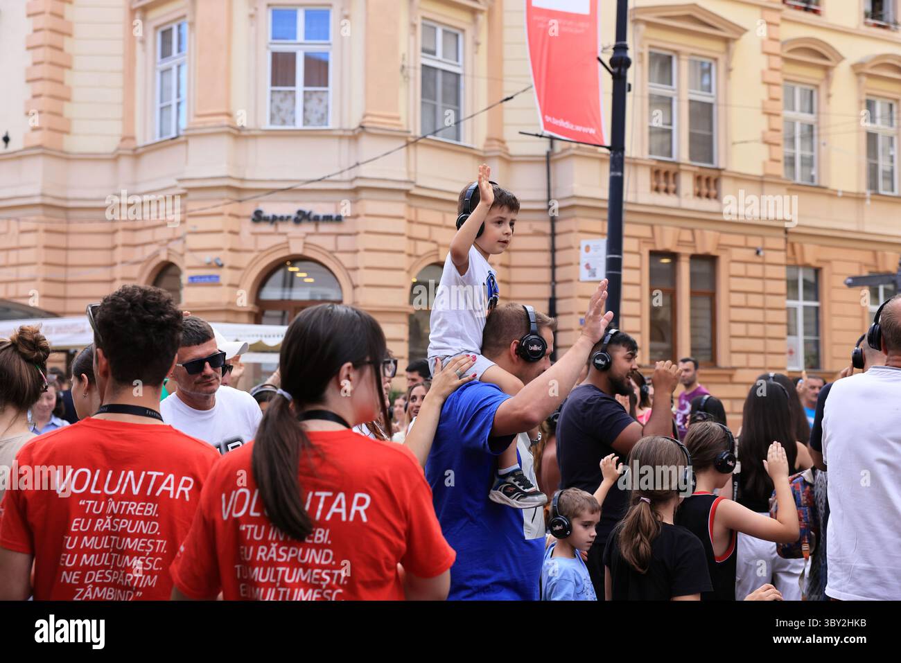 Strada Nicolae Balcescu busy during Sibiu's annual summer FITS, the International Theatre, Festival, in Romania. Stock Photo