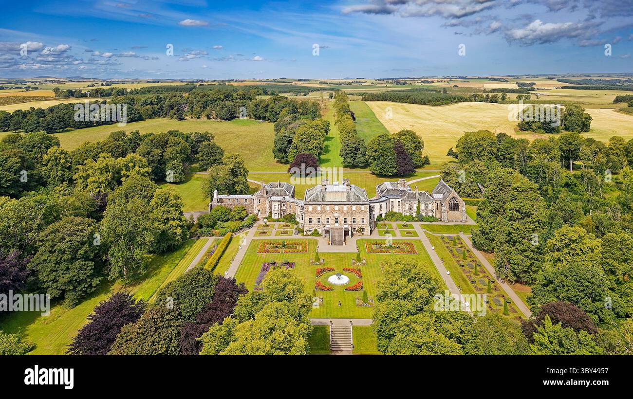 Yoga with Lisa at Haddo House — Aberdeen Wedding Photographer - Jade Esson  Photography, image size:1300x820