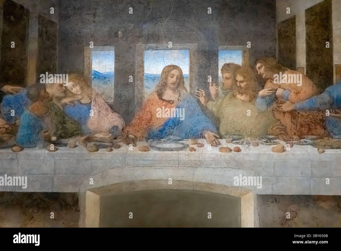 Iconic mural The Last Supper by Leonardo da Vinci, featuring Jesus and ...