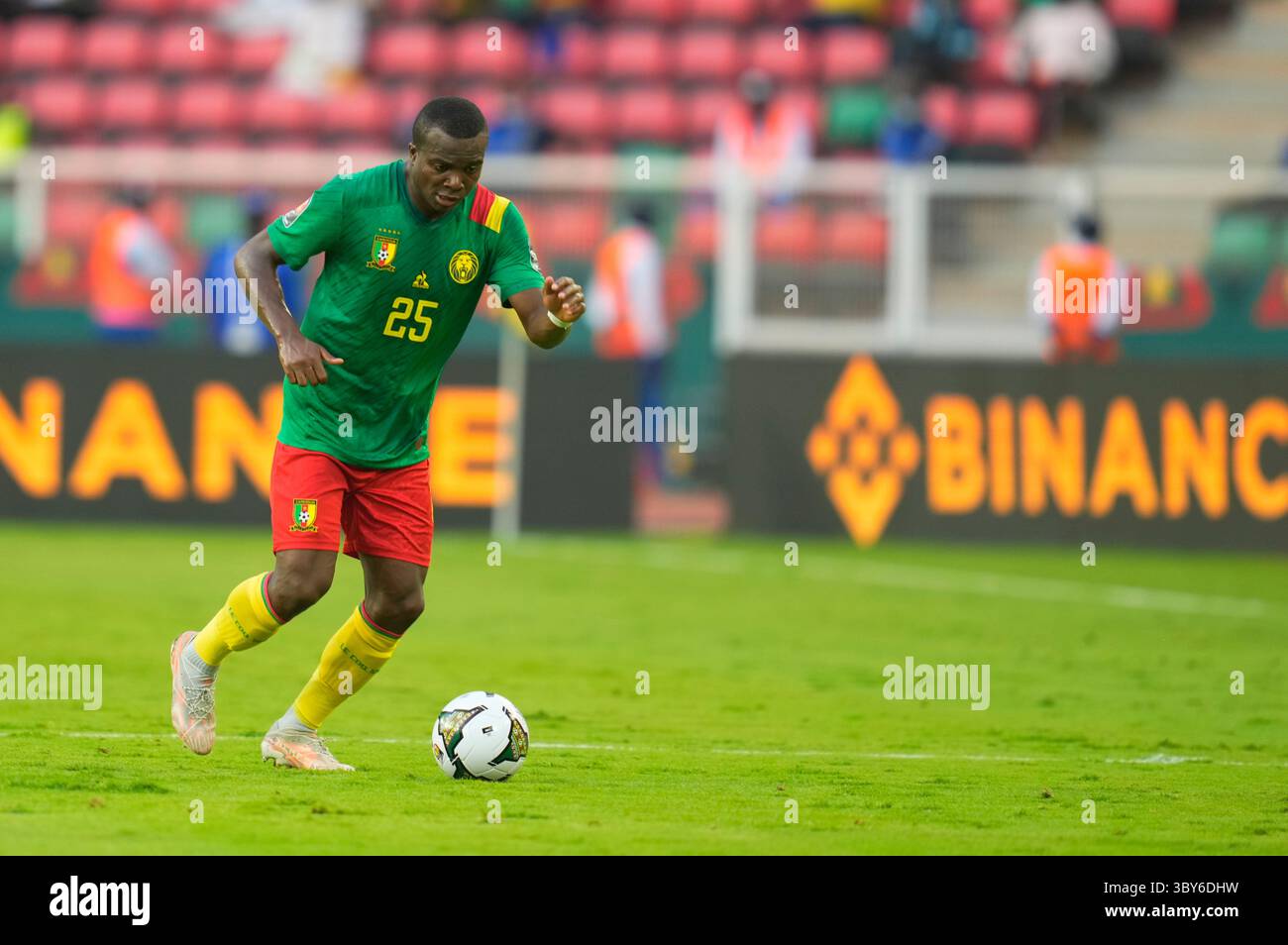 YaoundÃ©, Cameroon, January, 9, 2022: Nouhou Tolo of Cameroon during Cameroon v Burkina Faso- Africa Cup of Nations at Paul Biya Stadium. Kim Price/CSM.(Credit Image: &copy; Ulrik Pedersen/CSM via ZUMA Wire) Stock Photo