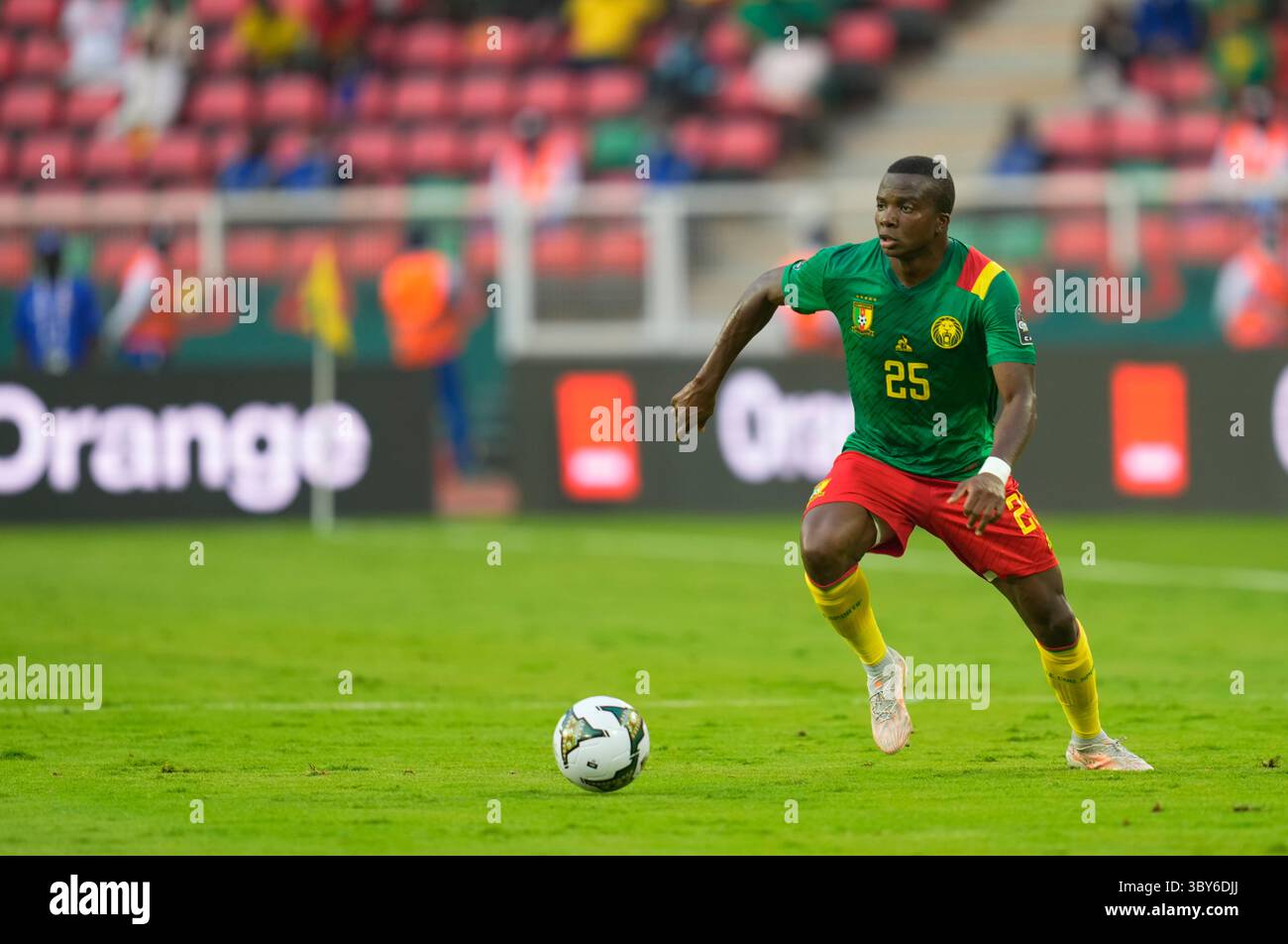 YaoundÃ©, Cameroon, January, 9, 2022: Nouhou Tolo of Cameroon during Cameroon v Burkina Faso- Africa Cup of Nations at Paul Biya Stadium. Kim Price/CSM.(Credit Image: &copy; Ulrik Pedersen/CSM via ZUMA Wire) Stock Photo