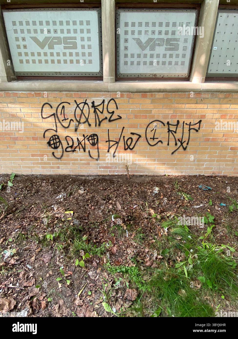 Detroit's 5PN (NOT aligned with the People Nation or 5X) a street alliance of multple crip cliques in the 48219 'Hyena Crips Got Control' = '83GC' - Smartphone Captured Stock Image