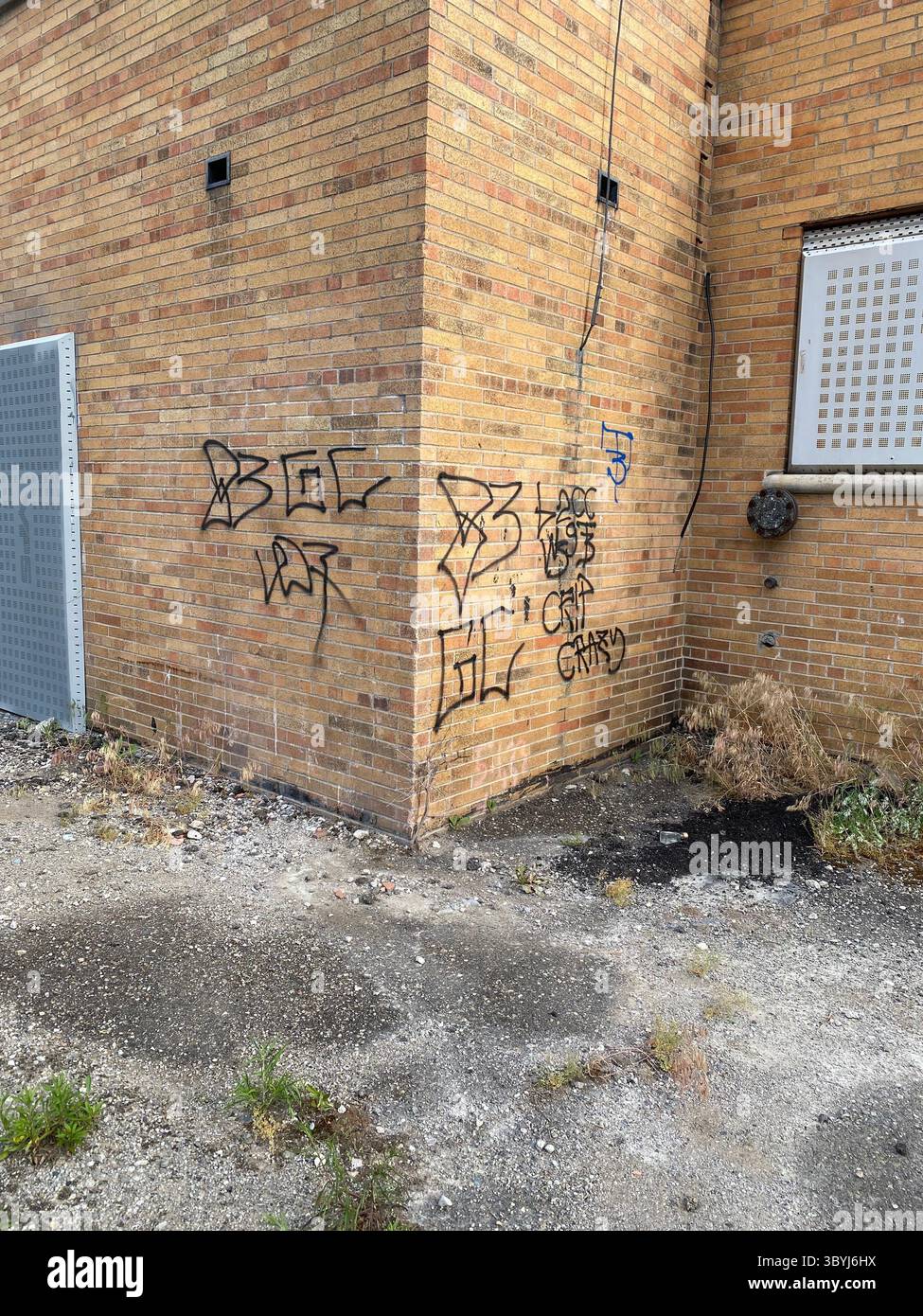 Detroit's 5PN (NOT aligned with the People Nation or 5X) a street alliance of multple crip cliques in the 48219 'Hyena Crips Got Control' = '83GC' - Smartphone Captured Stock Image