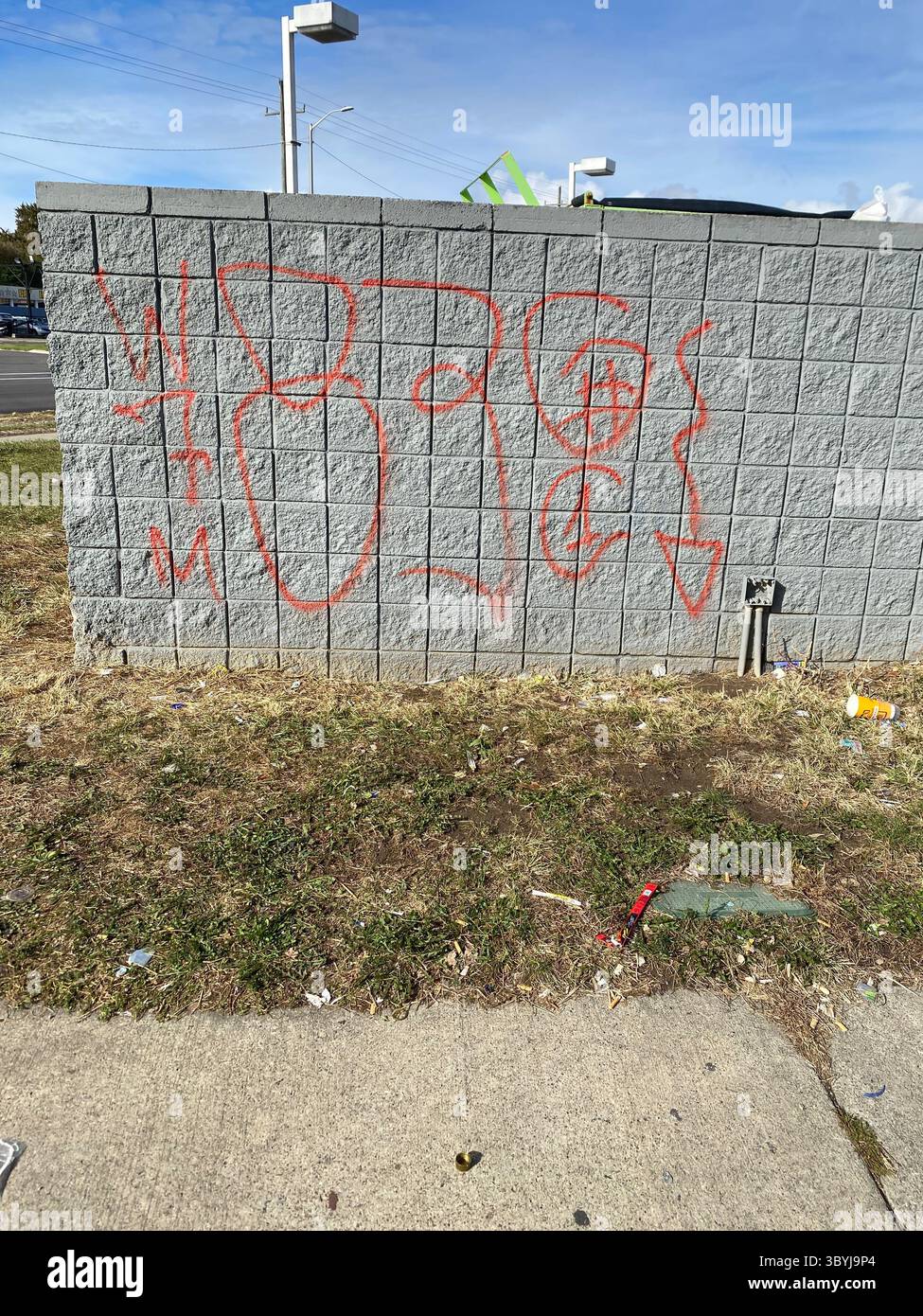W7M ScoreGang graffiti. Crip set known for street-level disputes, petty crime, and extensive graffiti tagging in Detroit's Five Points neighborhood. - Smartphone Captured Stock Image