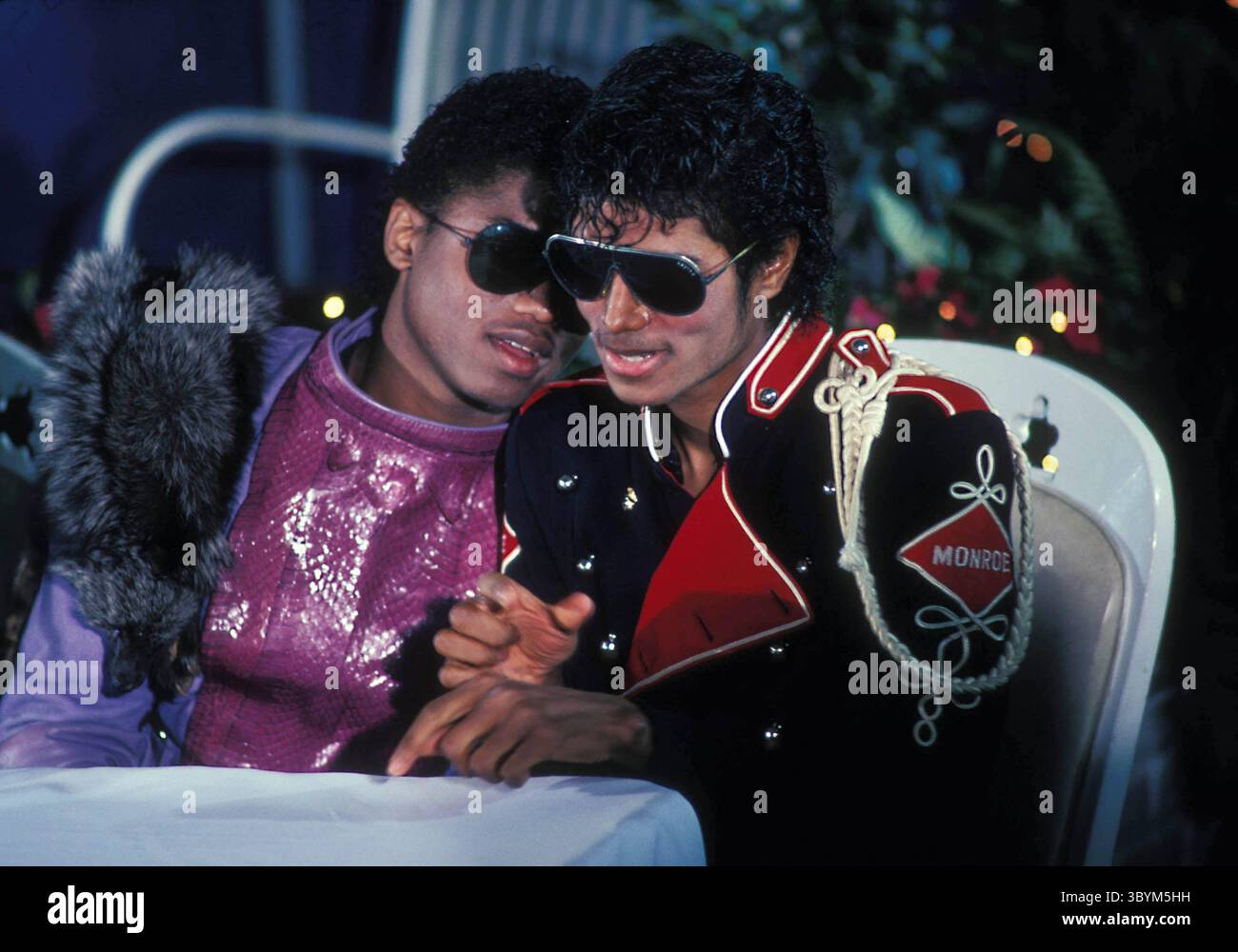 Michael jackson 1983 hi-res stock photography and images - Alamy