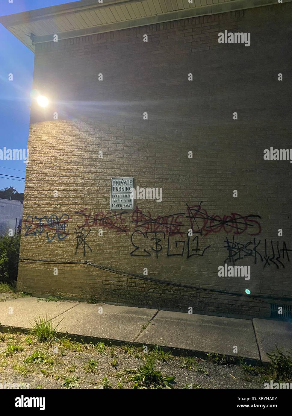 5PN is a Detroit street gang alliance of smaller Crip cliques and tag crews in 48219 (Five Points), including W7M, ScoreGang, ETGC, and more. - Smartphone Captured Stock Image