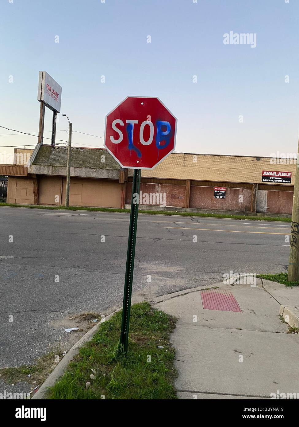 5PN is a Detroit street gang alliance of smaller Crip cliques and tag crews in 48219 (Five Points), including W7M, ScoreGang, ETGC, and more. - Smartphone Captured Stock Image