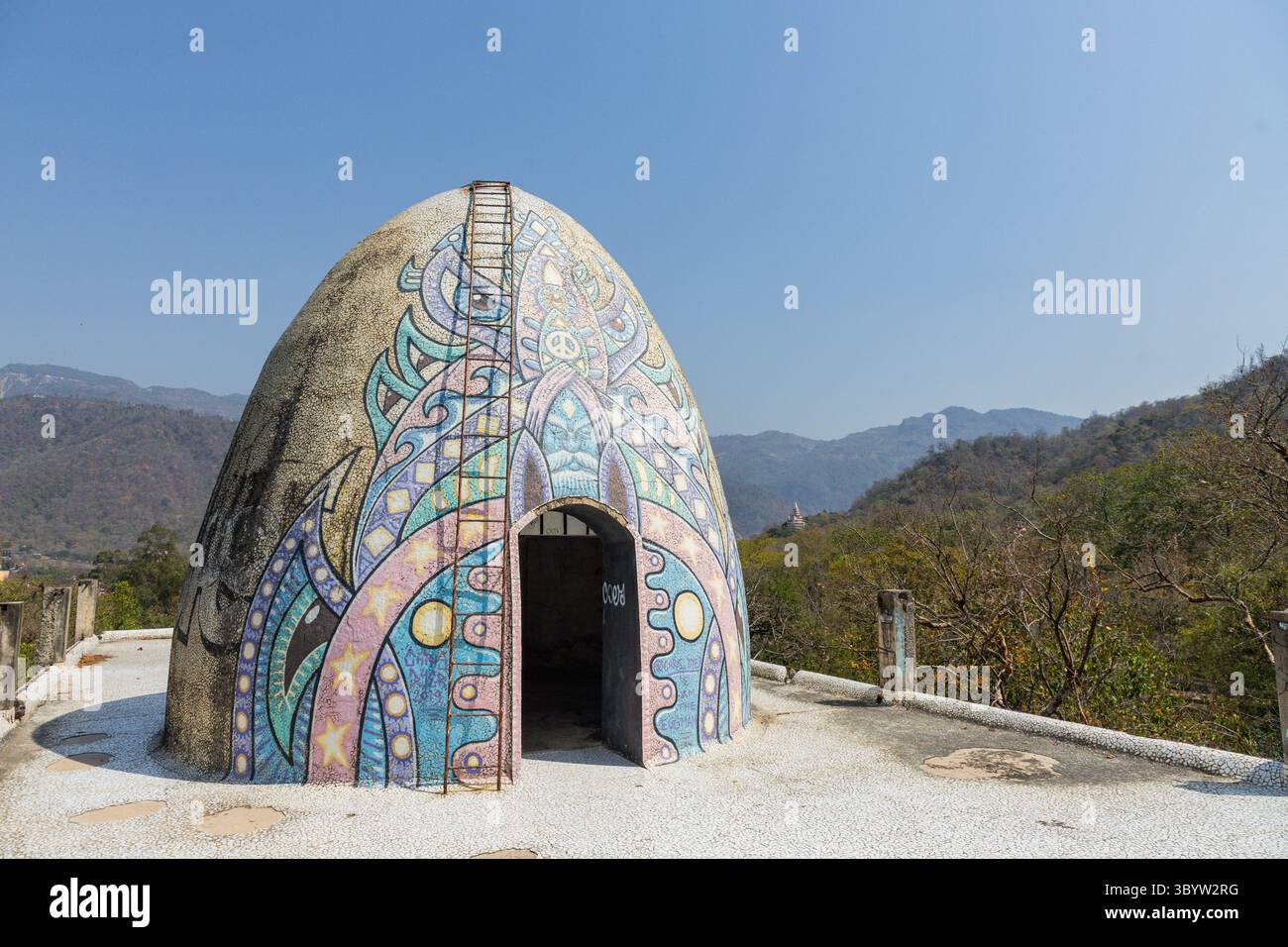 The Beatles Ashram In Rishikesh Stock Photo Alamy The Beatles Ashram In Rishikesh Stock Photo Alamy