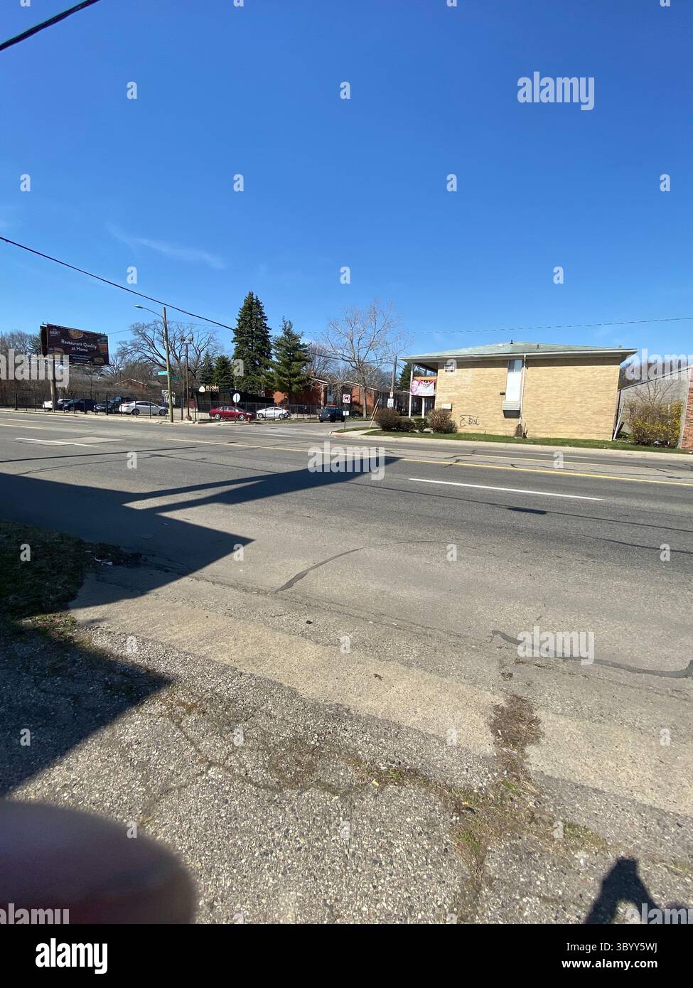 W7M ScoreGang graffiti. Crip set known for joyriding, street disputes, and strong-arm robberies in Detroit. - Smartphone Captured Stock Image
