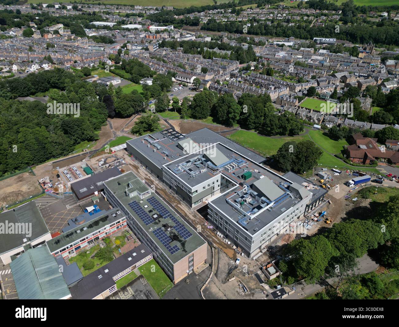 Galashiels, UK. 21st July, 2025. Construction of the new Galashiels Academy building is progressing well and the project remains on track to be completed and open to students by the autumn of 2025. Following the conclusion of the planning, design and procurement stages, construction began on the project in July 2023 to create a modern and flexible learning environment which will also provide versatile spaces for use by the wider community. ( Credit: Rob Gray/Alamy Live News Stock Photo