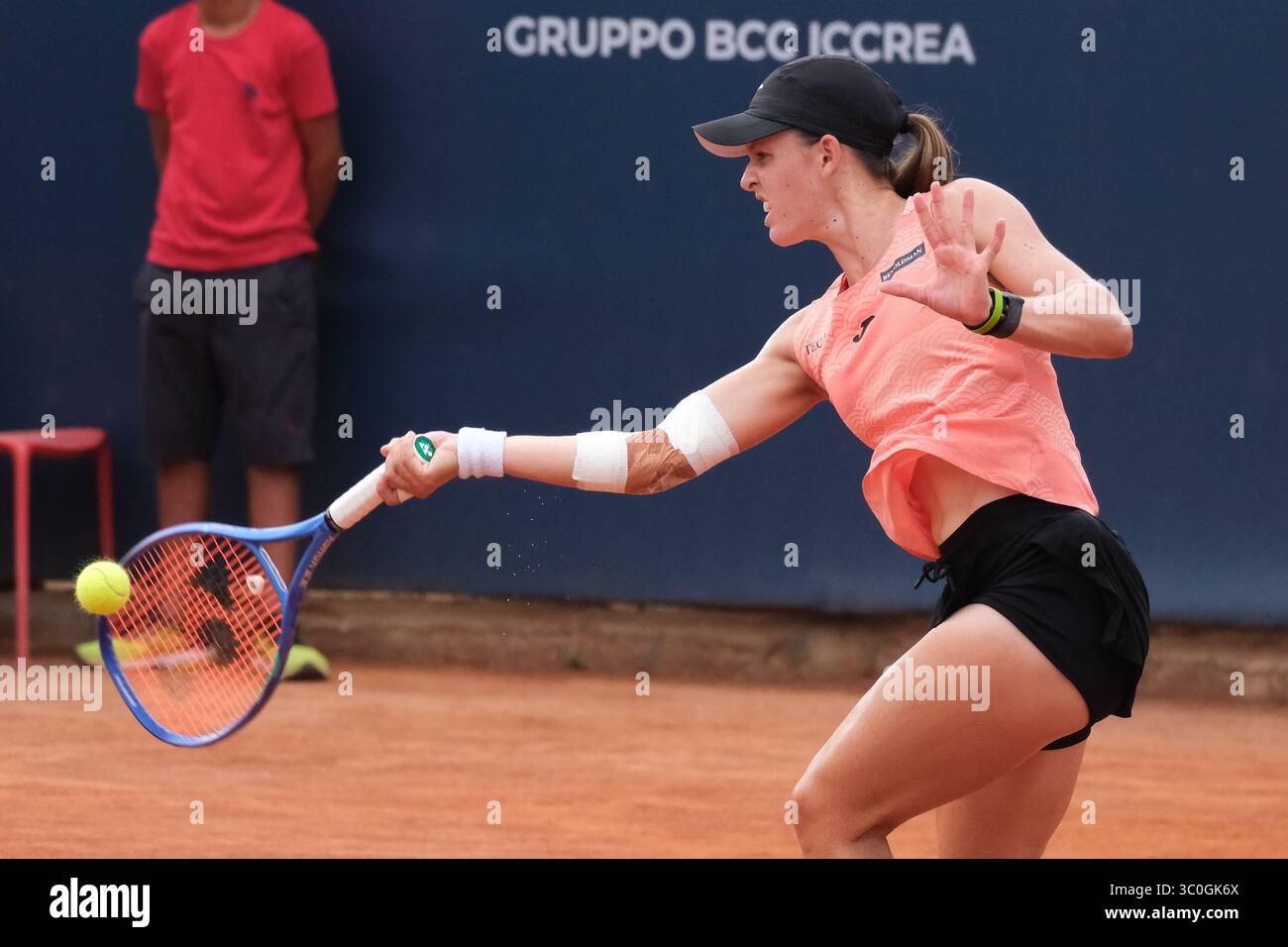 Palermo, Italy. 21st July, 2025. Kaitlin Quevedo in action against Lola Radivojevic during the 36th Palermo Ladies Open at Country Time Club during 36° Palermo Ladies Open, International Tennis match in Palermo, Italy, July 21 2025 Credit: Independent Photo Agency/Alamy Live News Stock Photo