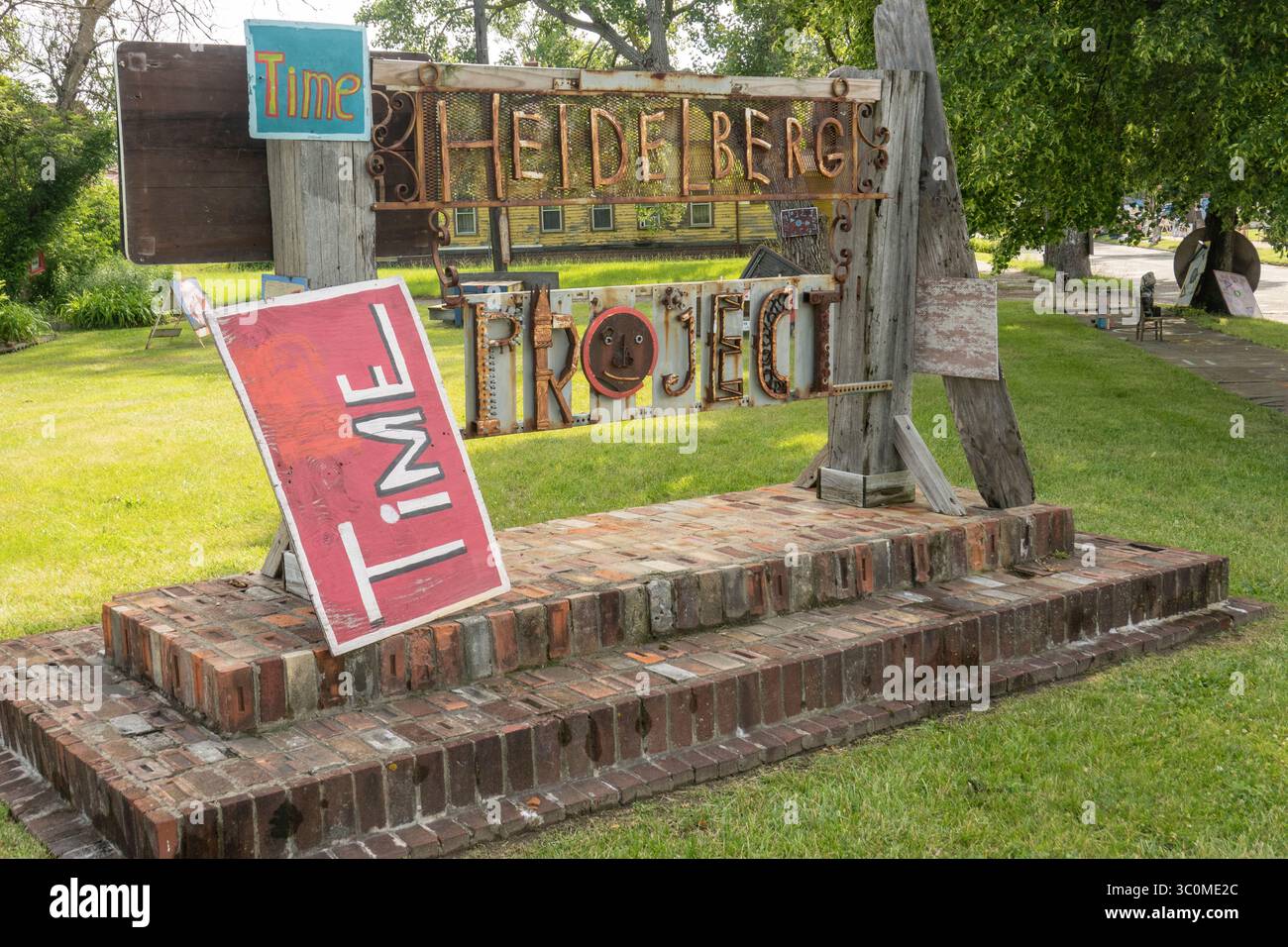 Heidelberg project in the McDougall Hunt neighborhood of Detroit Michigan Stock Photo