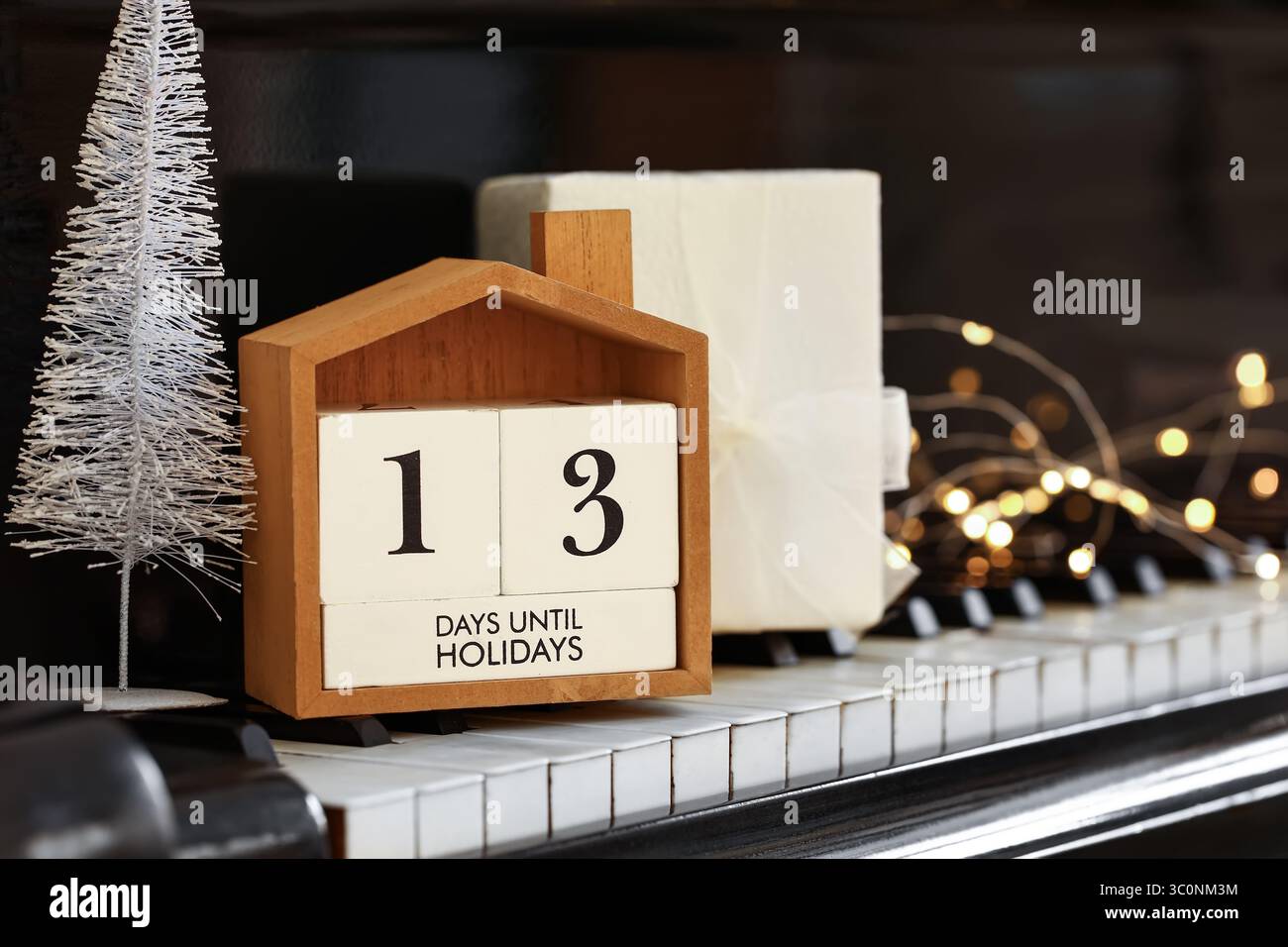 Navigating Financial Stress During the Holidays - The Wealth Guardians, image size:1300x956