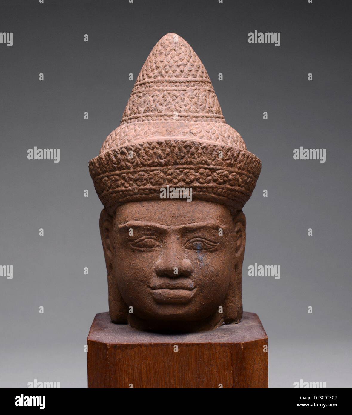 The khmer dynasty hi-res stock photography and images - Alamy