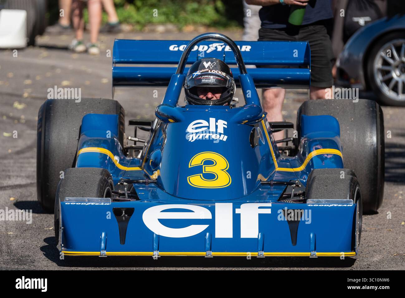 Tyrrellp34ＳＩＸWHEELER This Tyrrell P34 continuation is a six-wheeled dream machine