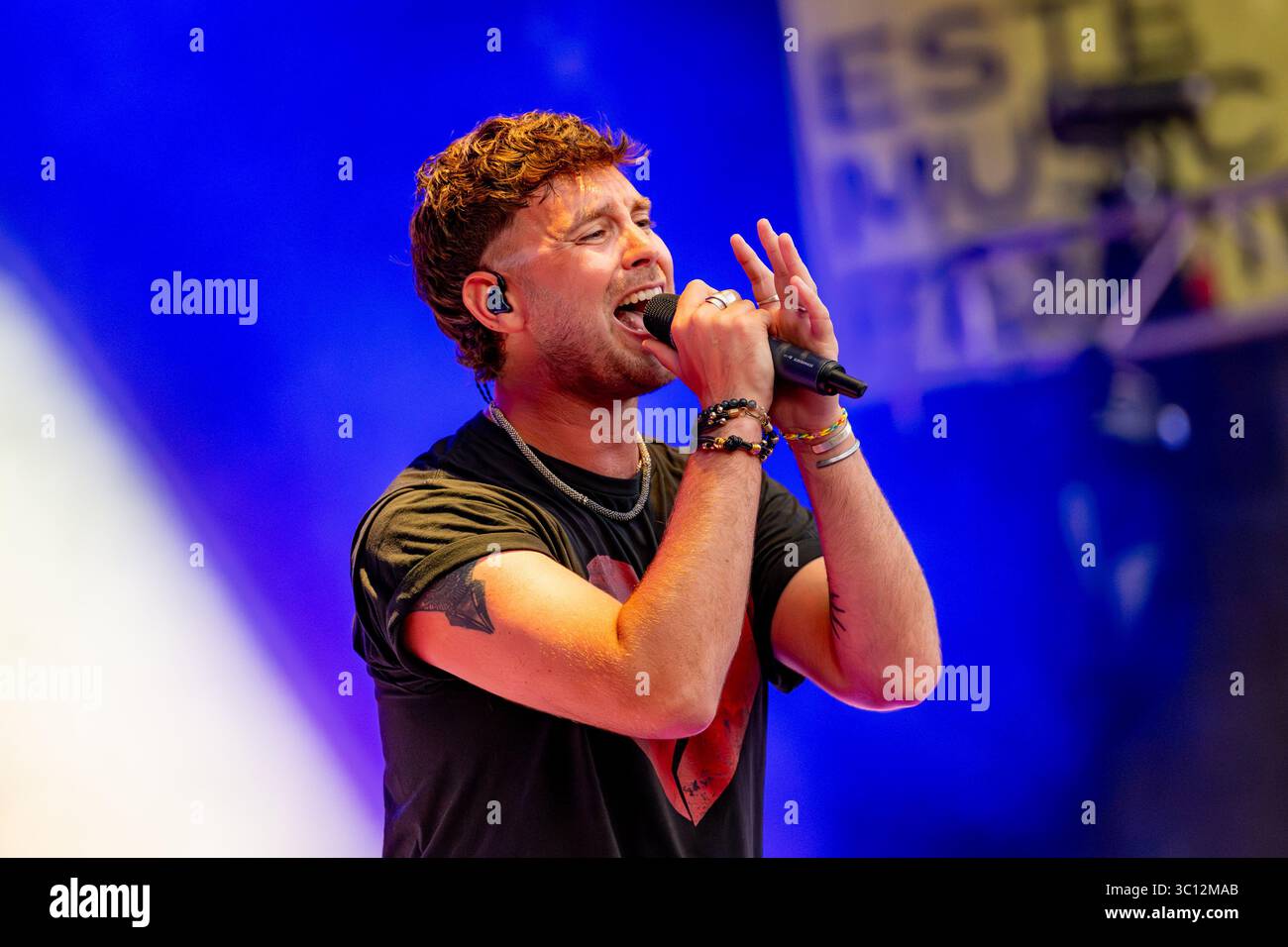 Ben Edwards – lead vocalist and frontman of Acrobvt during the Music ...