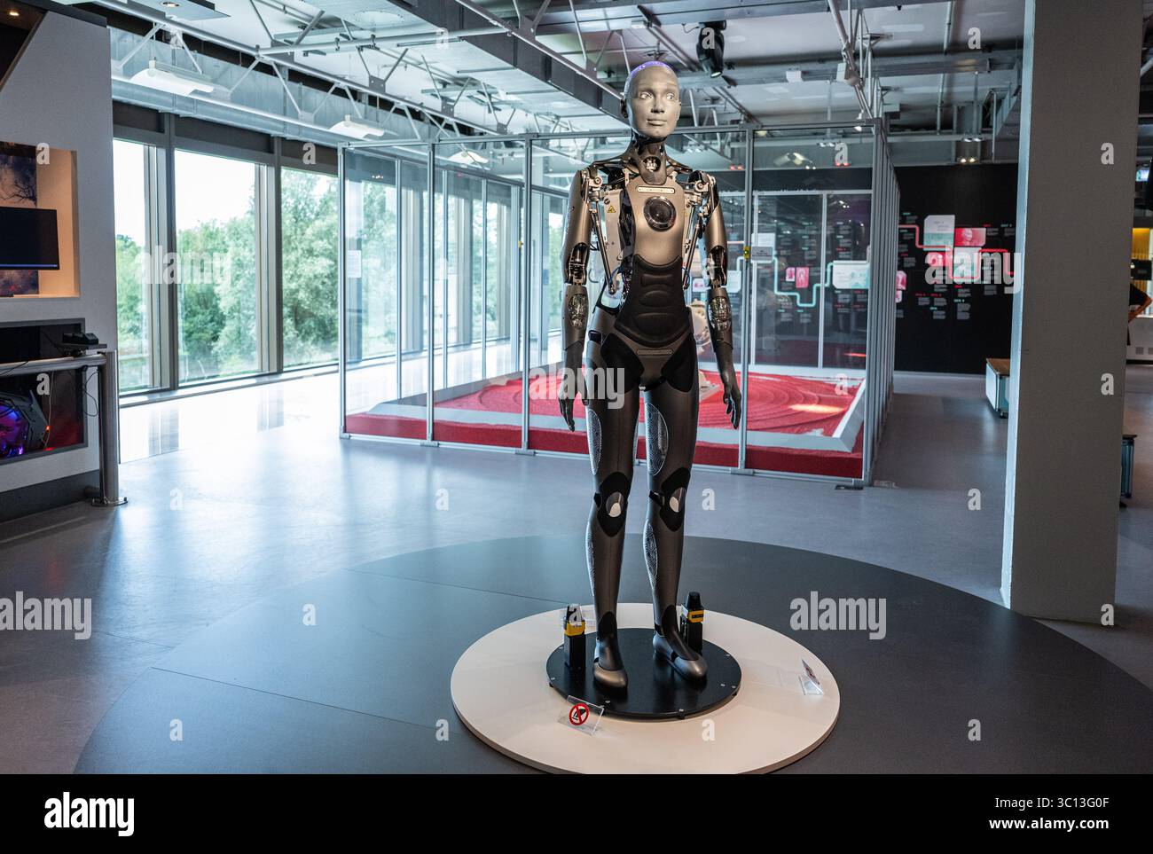 Mus Robotics Paderborn, Germany. 22nd July, 2025. The new humanoid robot
