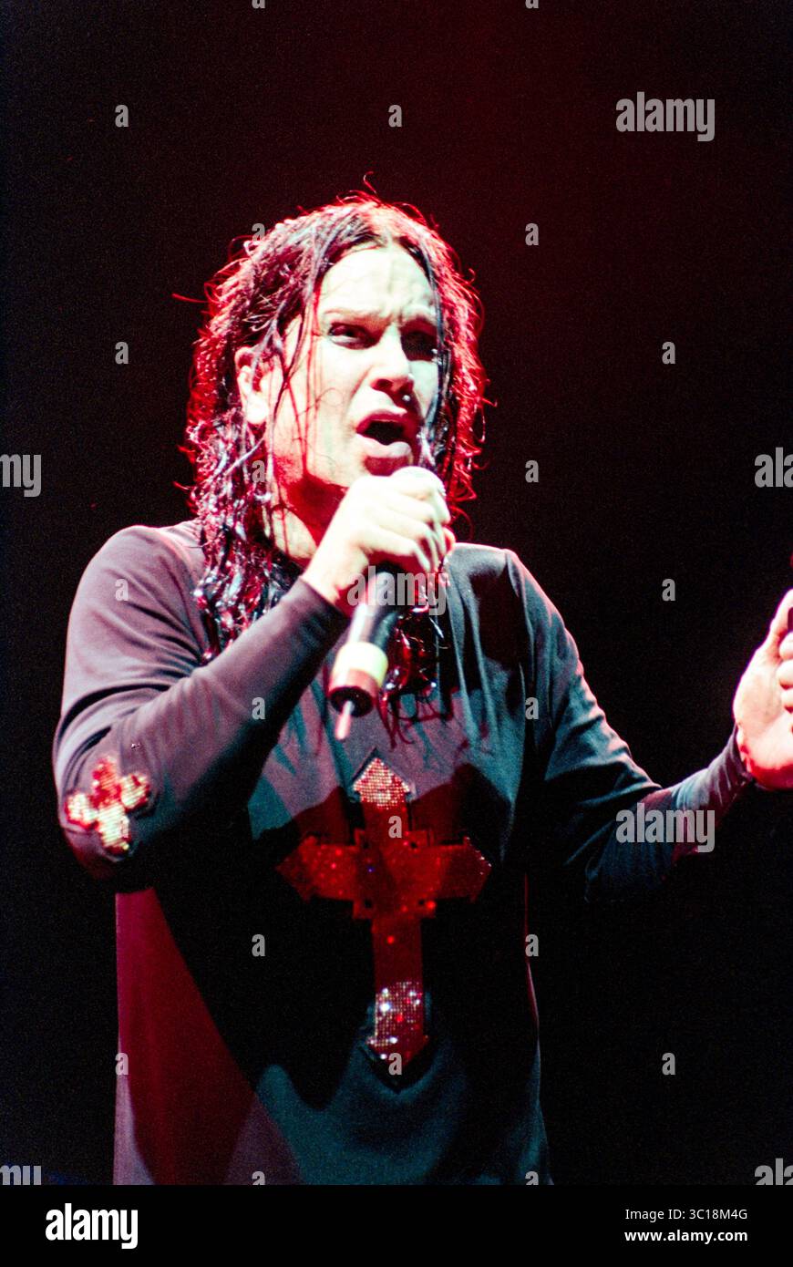 where does ozzy osbourne live