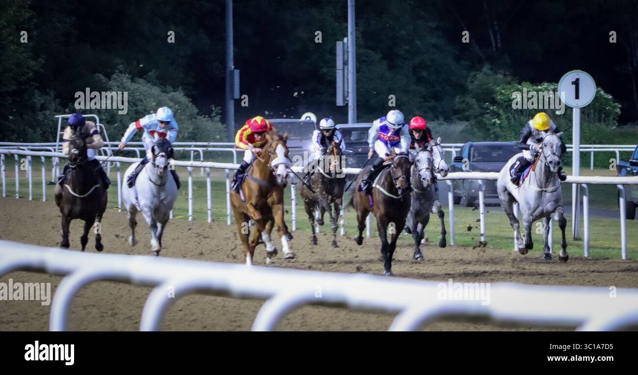 Multiple race finish line hi-res stock photography and images - Alamy