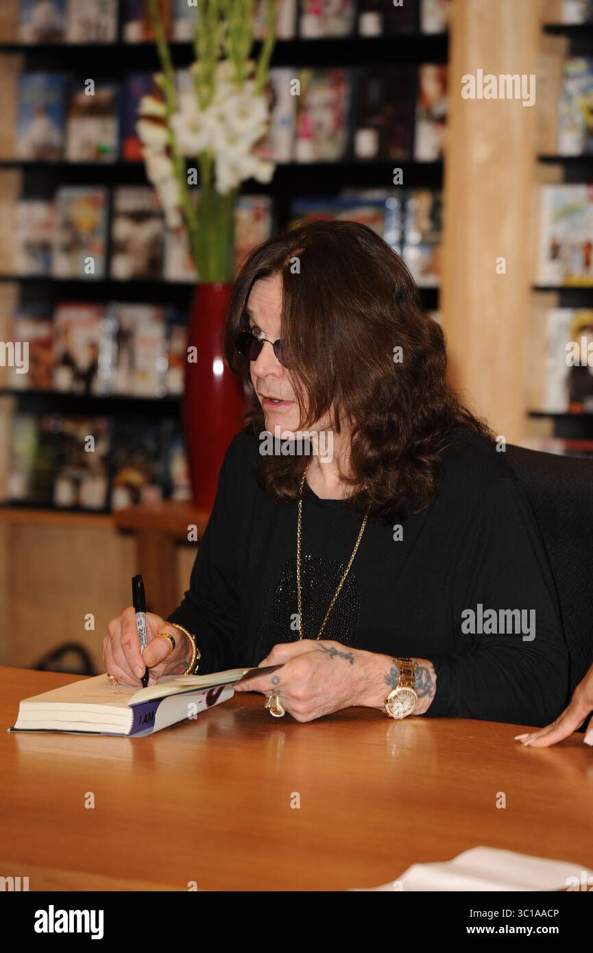 ozzy biography book