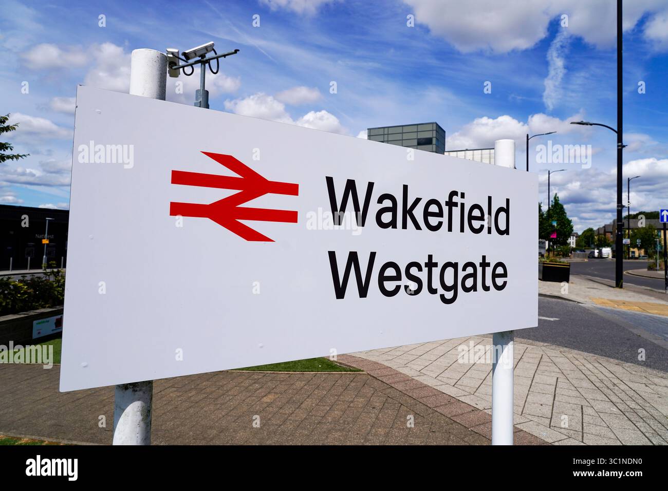 Intercity British Rail Inter-City transport railway train station ...