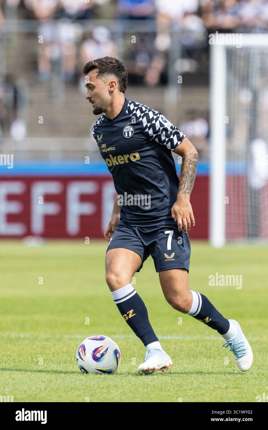 19 07 2025 Fussball Saison 2025 2026 3 Liga Schweizer Super League 19072025 Fussball Saison 20252026 3 Liga Schweizer Super League Ulm Testspiel 2526 Ssv Ulm 1846 Fuball Fc Zrich 7 Bledian Krasniqi Fc Zrich Foto Lucca Fundel 3C1WY02