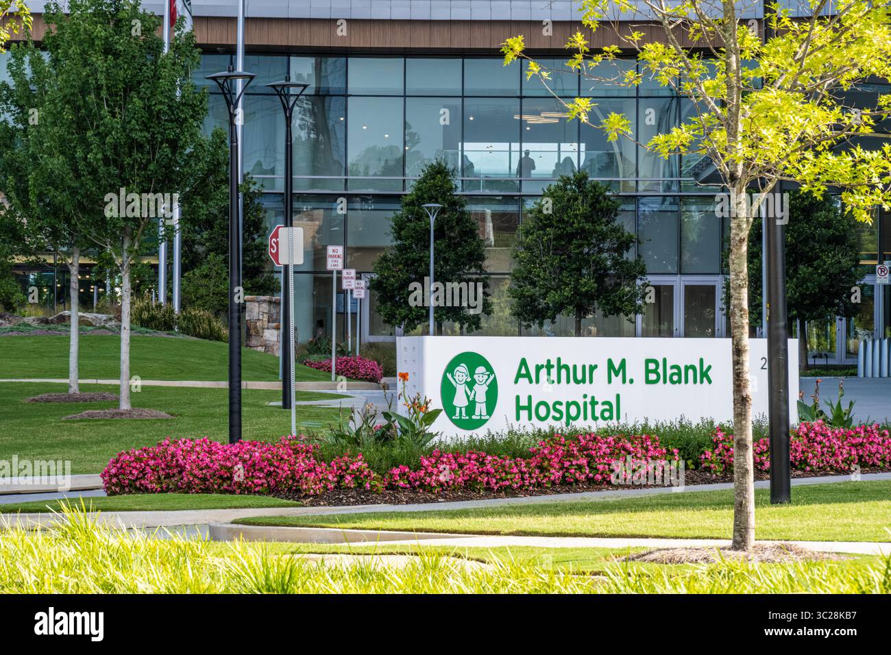Arthur m blank hospital exterior hi-res stock photography and images ...