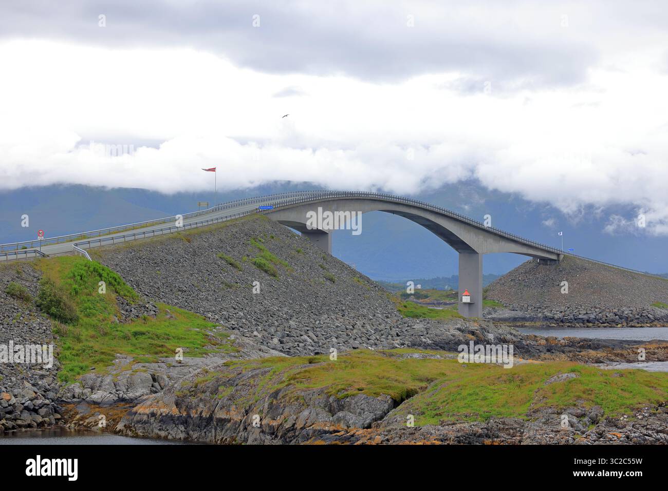 Vevang Storseisundet Bridge at Atlantic Ocean Road (Atlanterhavsveien) near ...