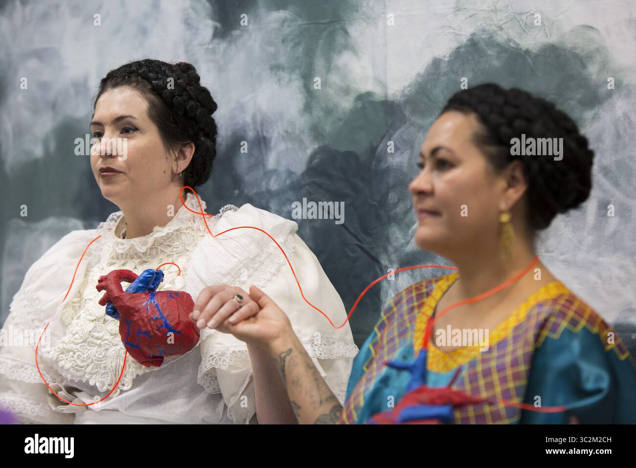 Live the life frida kahlo hi-res stock photography and images - Alamy