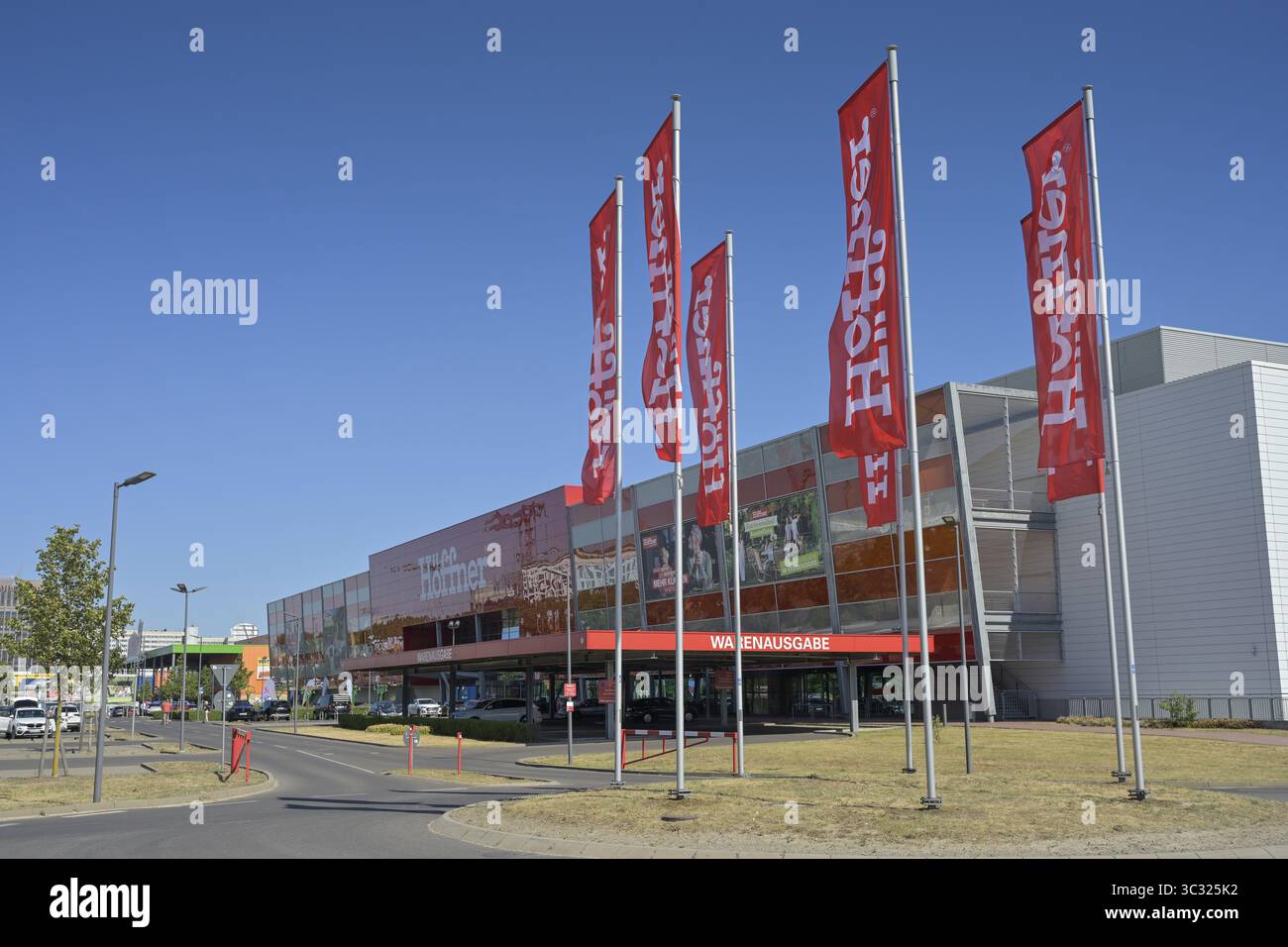 Moebel Hoeffner, Landsberger Allee, Lichtenberg, Berlin, Germany Stock Photo