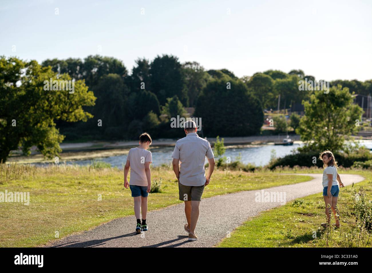Family summer holiday countryside hi-res stock photography and images ...