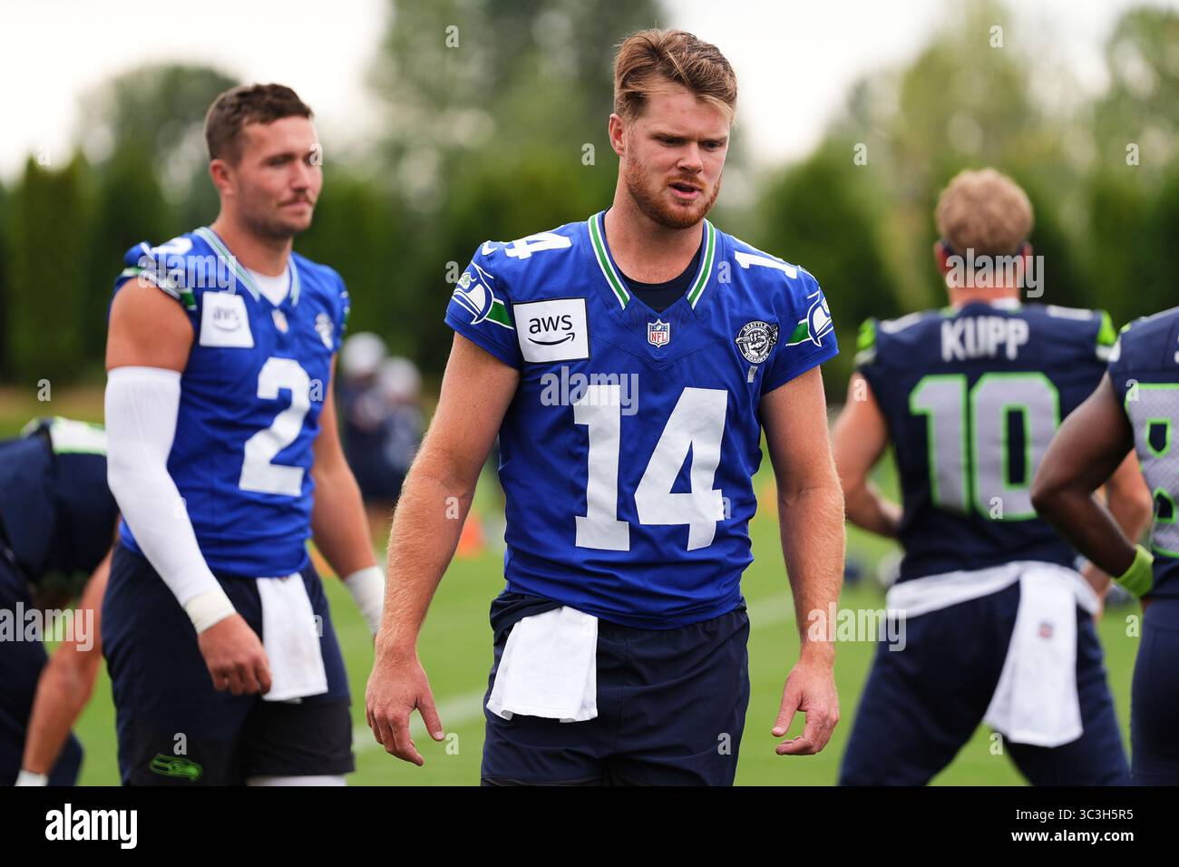 Seattle Seahawks quarterback Drew Lock (2) and quarterback Sam Darnold ...