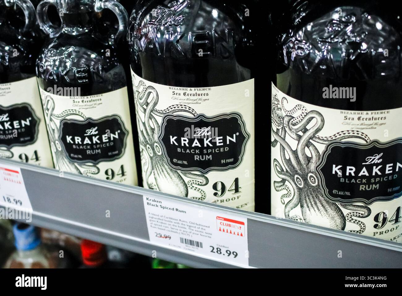 Kraken black spiced rum hi-res stock photography and images - Alamy