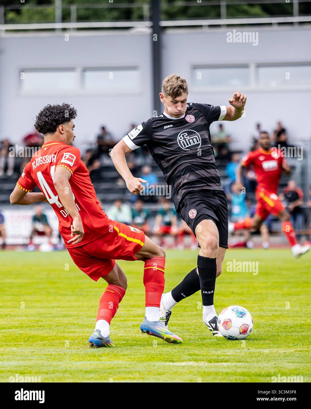 Rot-Weiss Essen Spieler Freistoßtor Bundesliga Looking Ahead: The Return Leg in Fürth