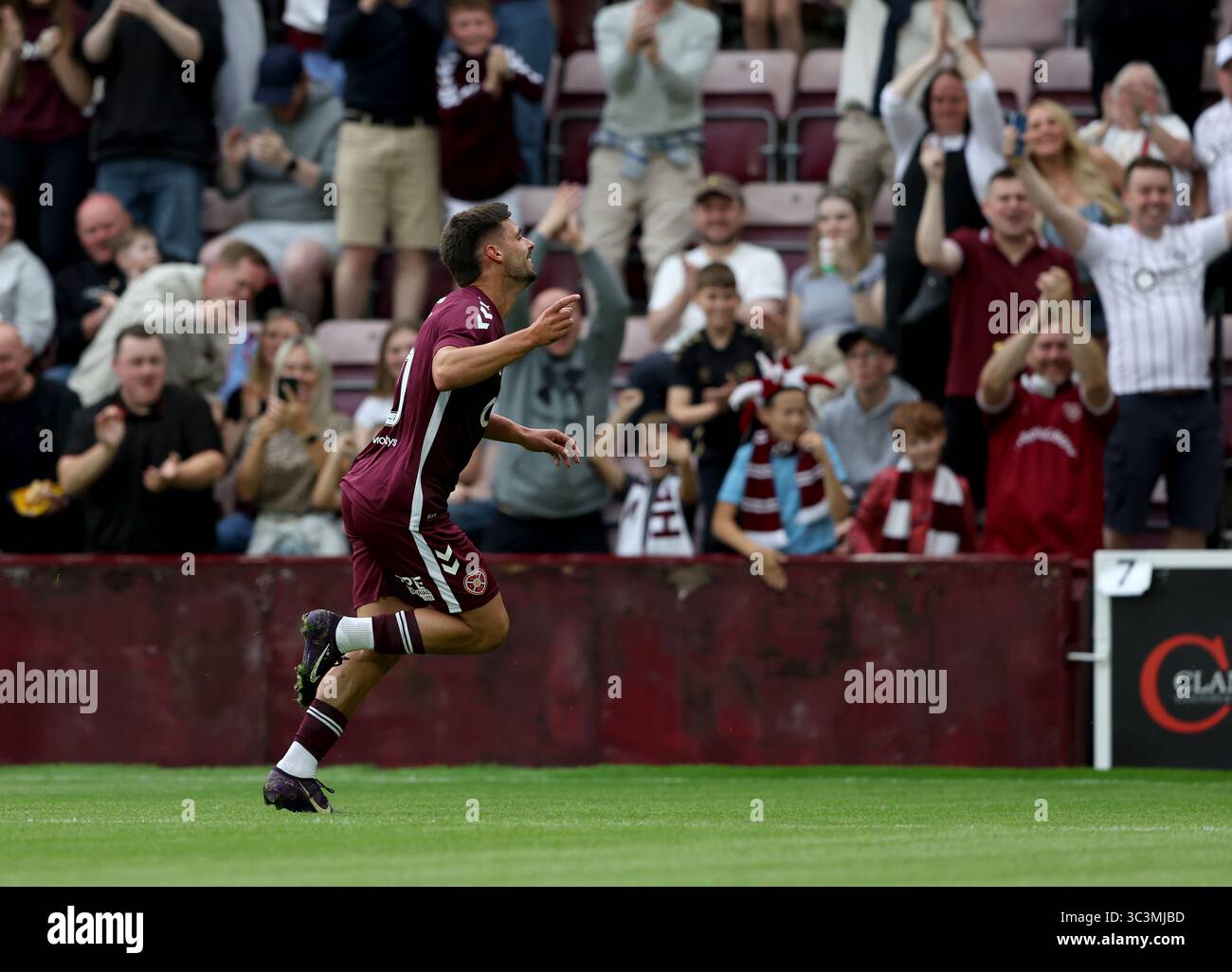 Heart Of Midlothian S Claudio Braga Celebrates After Scoring During The
