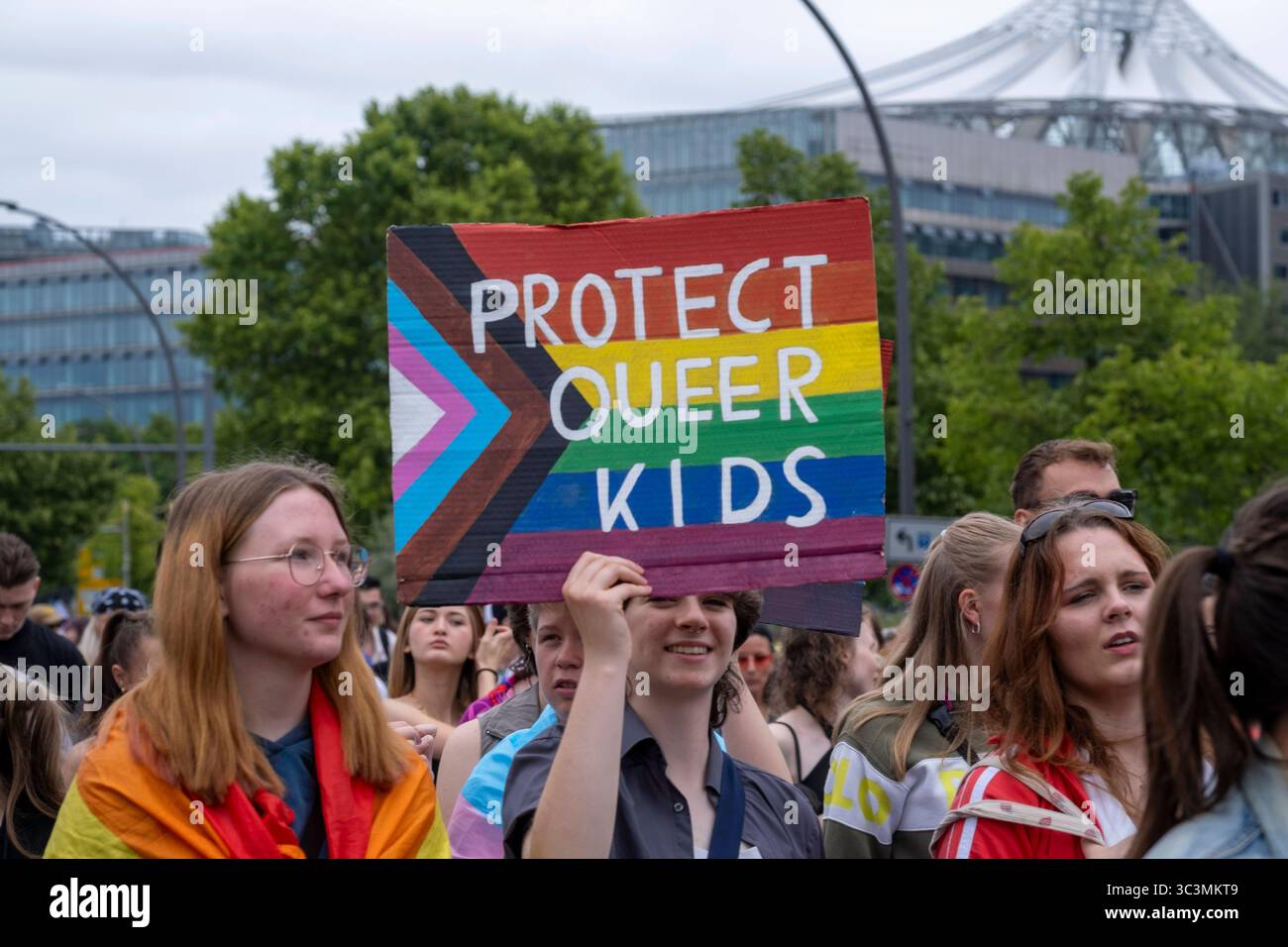 Demonstration Only Demonstration Nie wieder still zum 47. Berliner Christopher Street Day ...