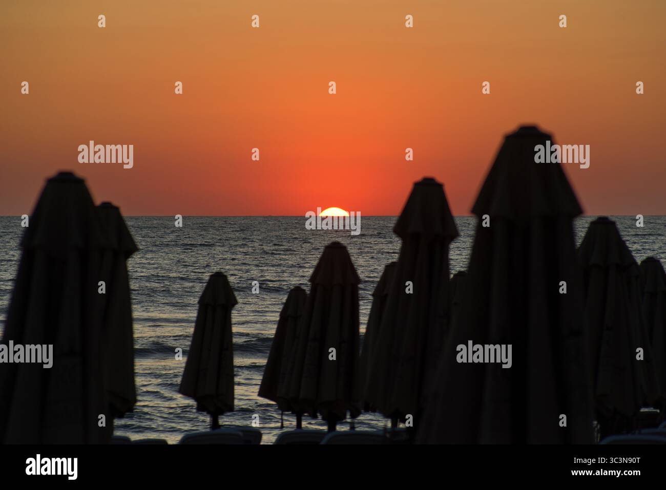 La baia e la spiaggia hi-res stock photography and images - Alamy