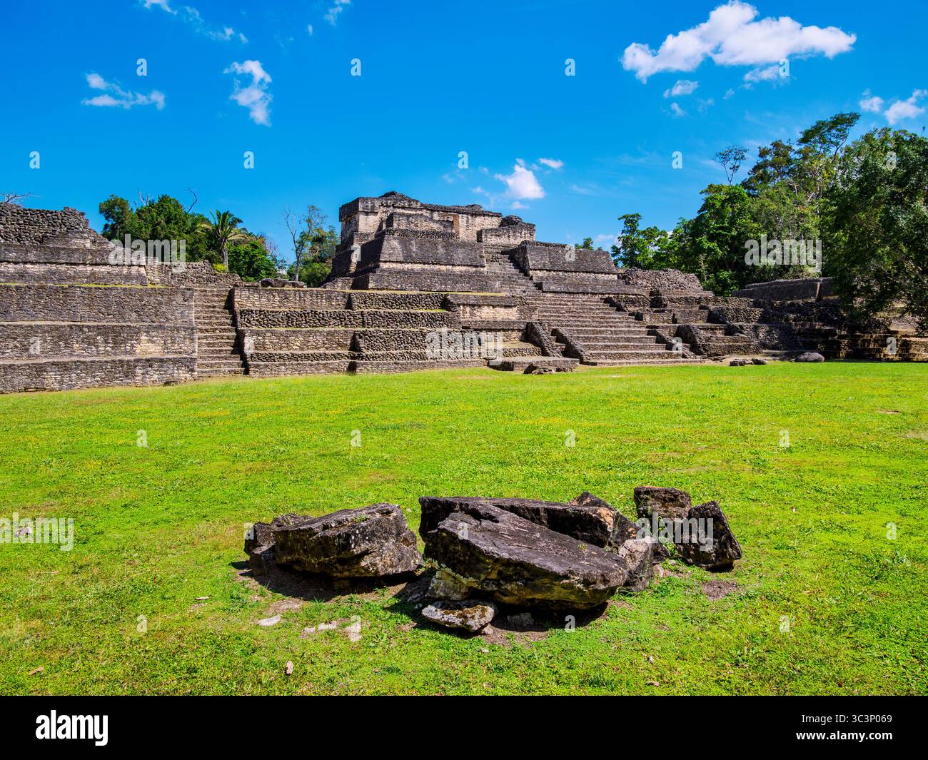 Temple of the Wooden Lintel, Plaza A, Caracol Archaeological Site, Cayo District, Belize Stock Photo