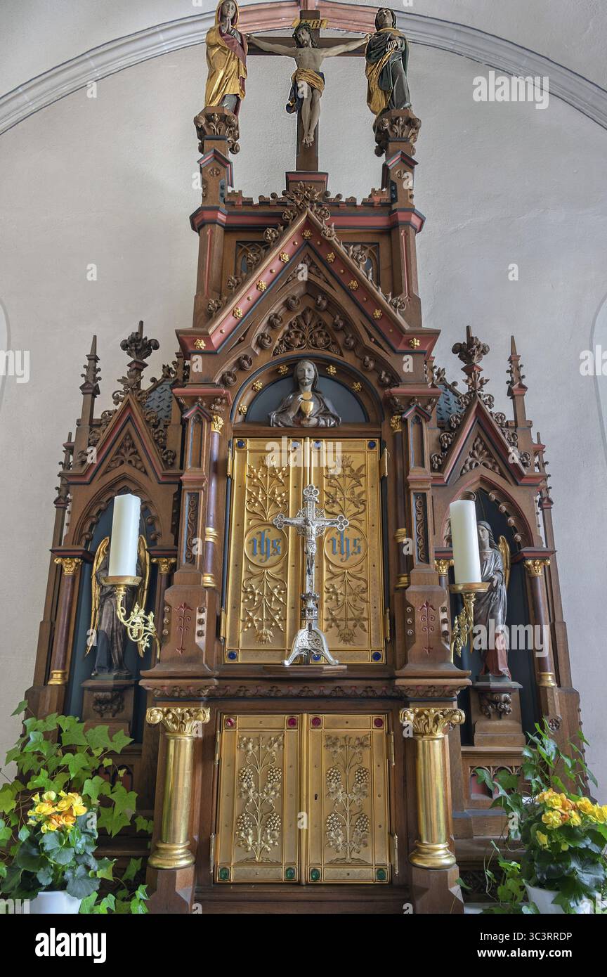 Gothic high altar with tabernacle, St Stephen's Filial Church in Milan ...