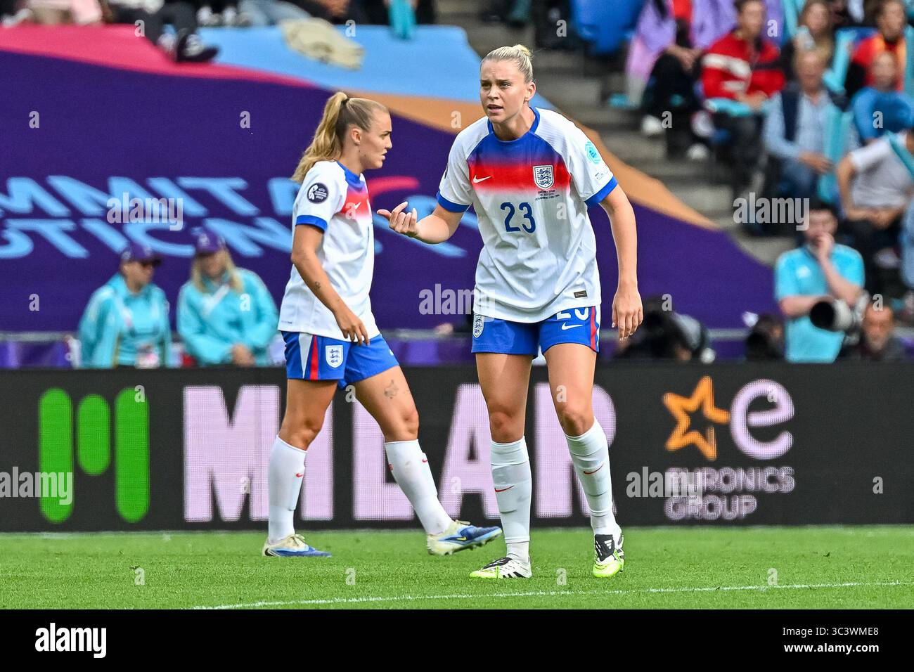Affiche Signée Alessia Russo – Angleterre Euro 2025 Femme – Encadrée (neuve)