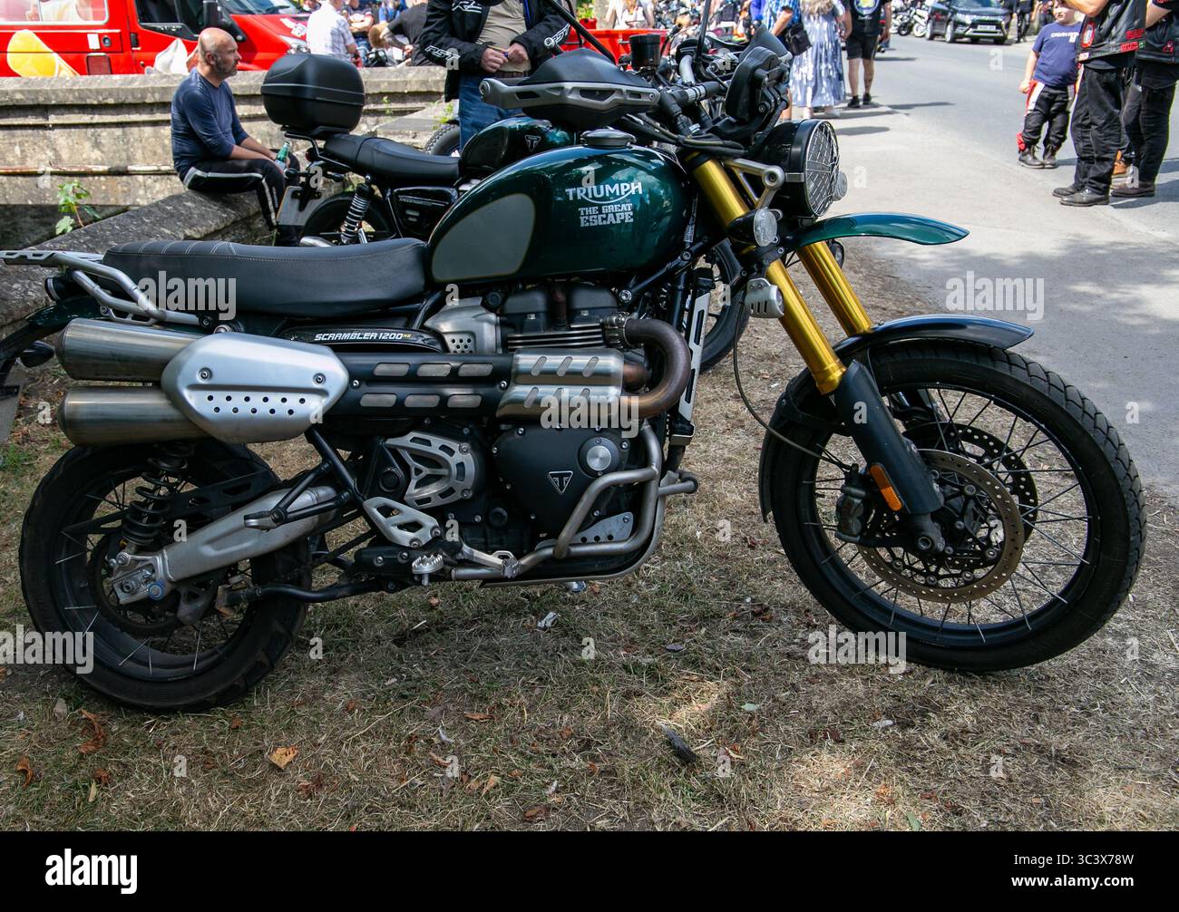 Triumph scrambler 1200 hi-res stock photography and images - Alamy, image size:1300x1006