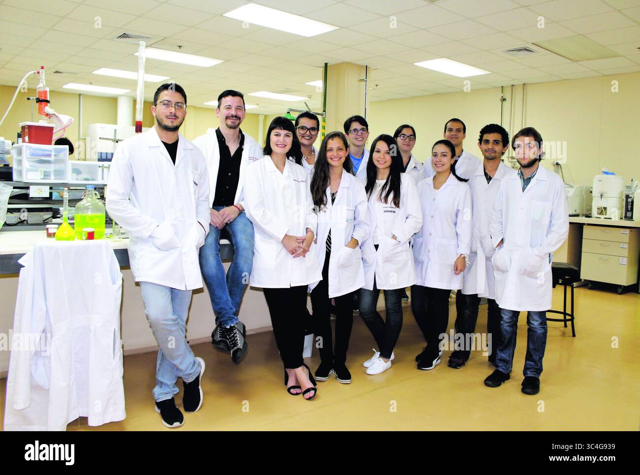 July 4, 2018 - (27/08/2018) El equipo integrado por la empresa Speratum y  dos laboratorios del Centro Nacional de Alta TecnologÃa (CeNAT) trabaja en  conjunto con tÃ©cnicas de biotecnologÃa y nanotecnologÃa. PROHIBIDO